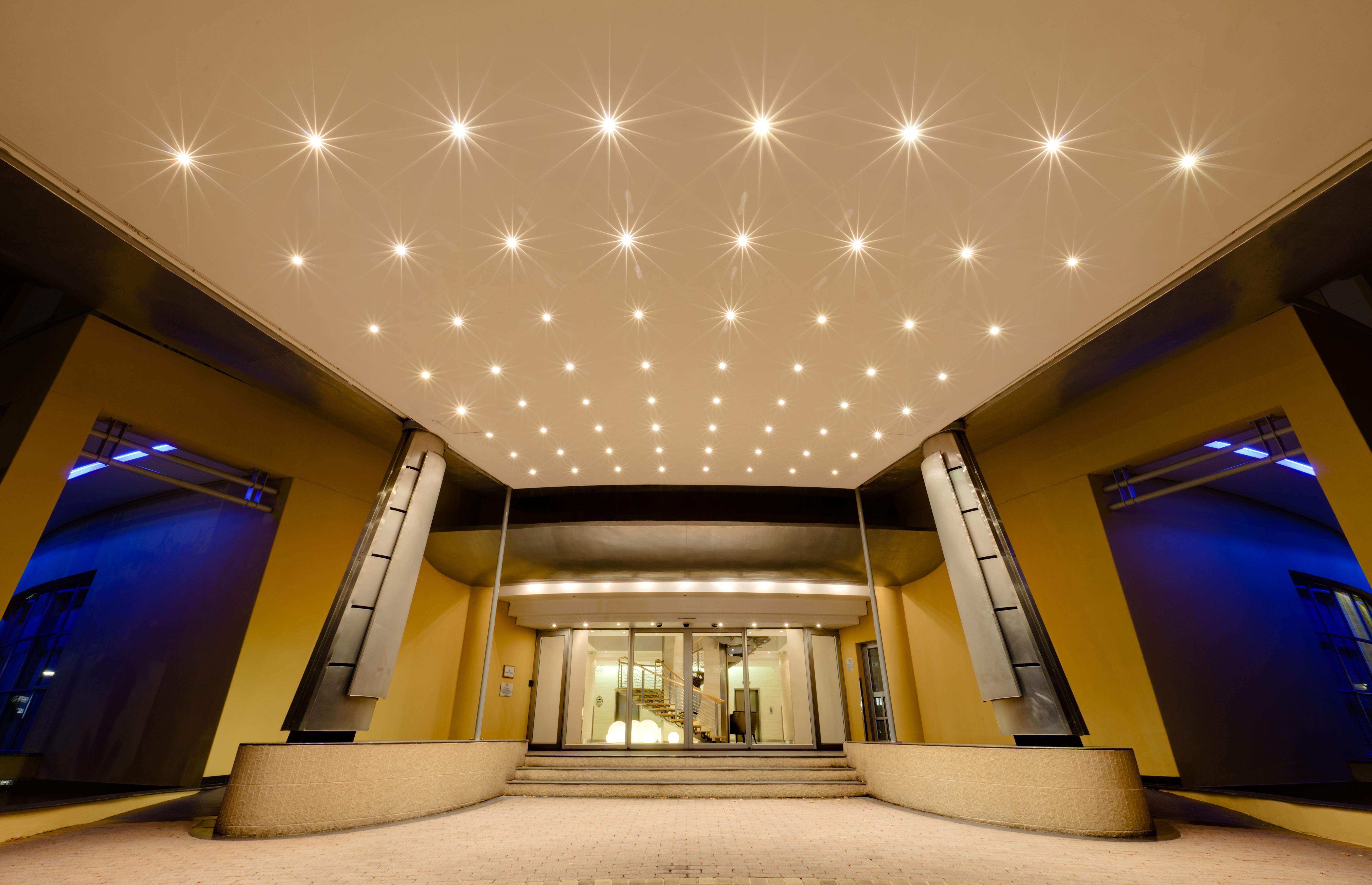 Protea Hotel By Marriott Johannesburg Wanderers Exterior foto
